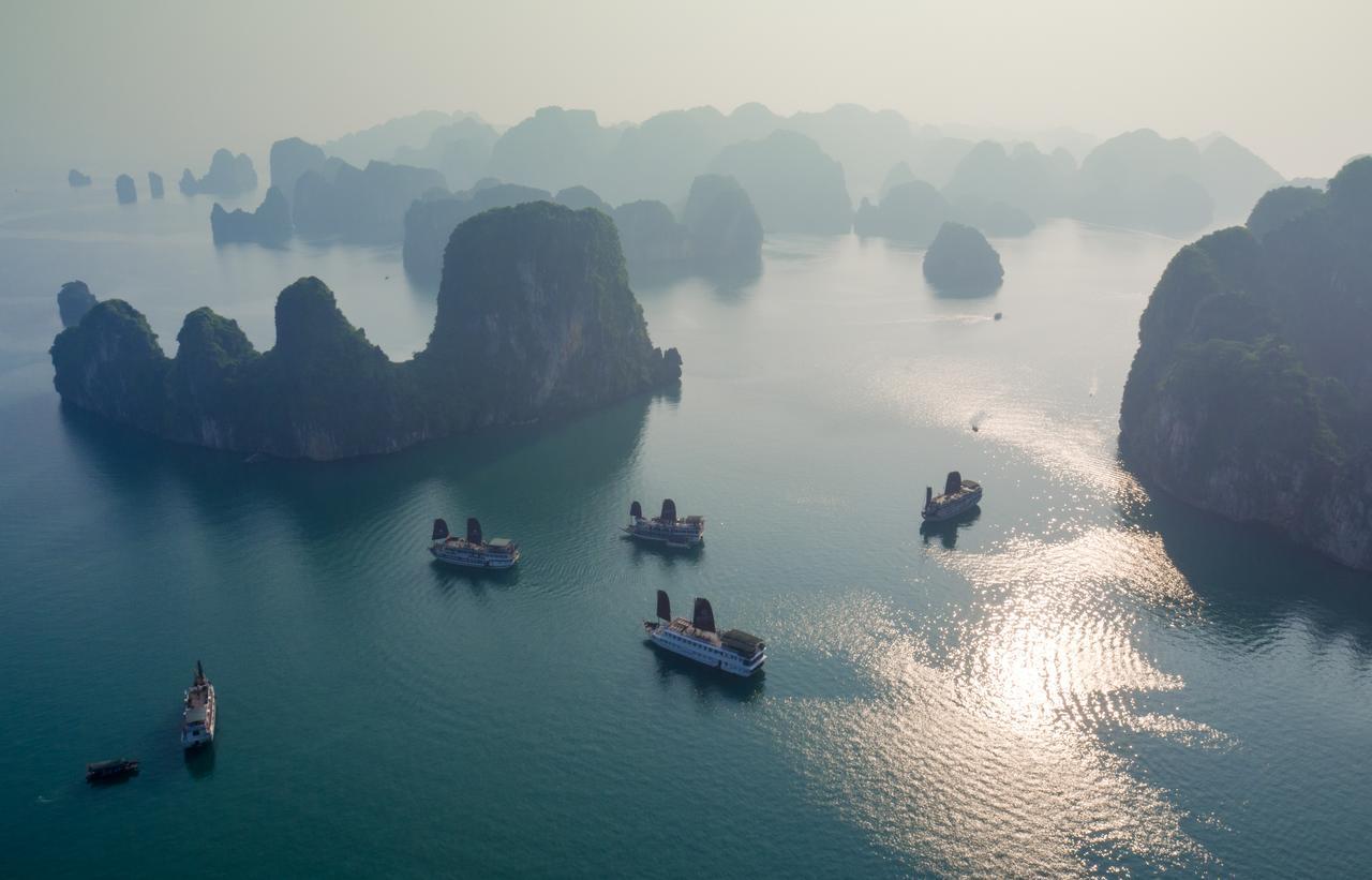 Hotel Garden Bay Legend Cruise Ha Long Zewnętrze zdjęcie