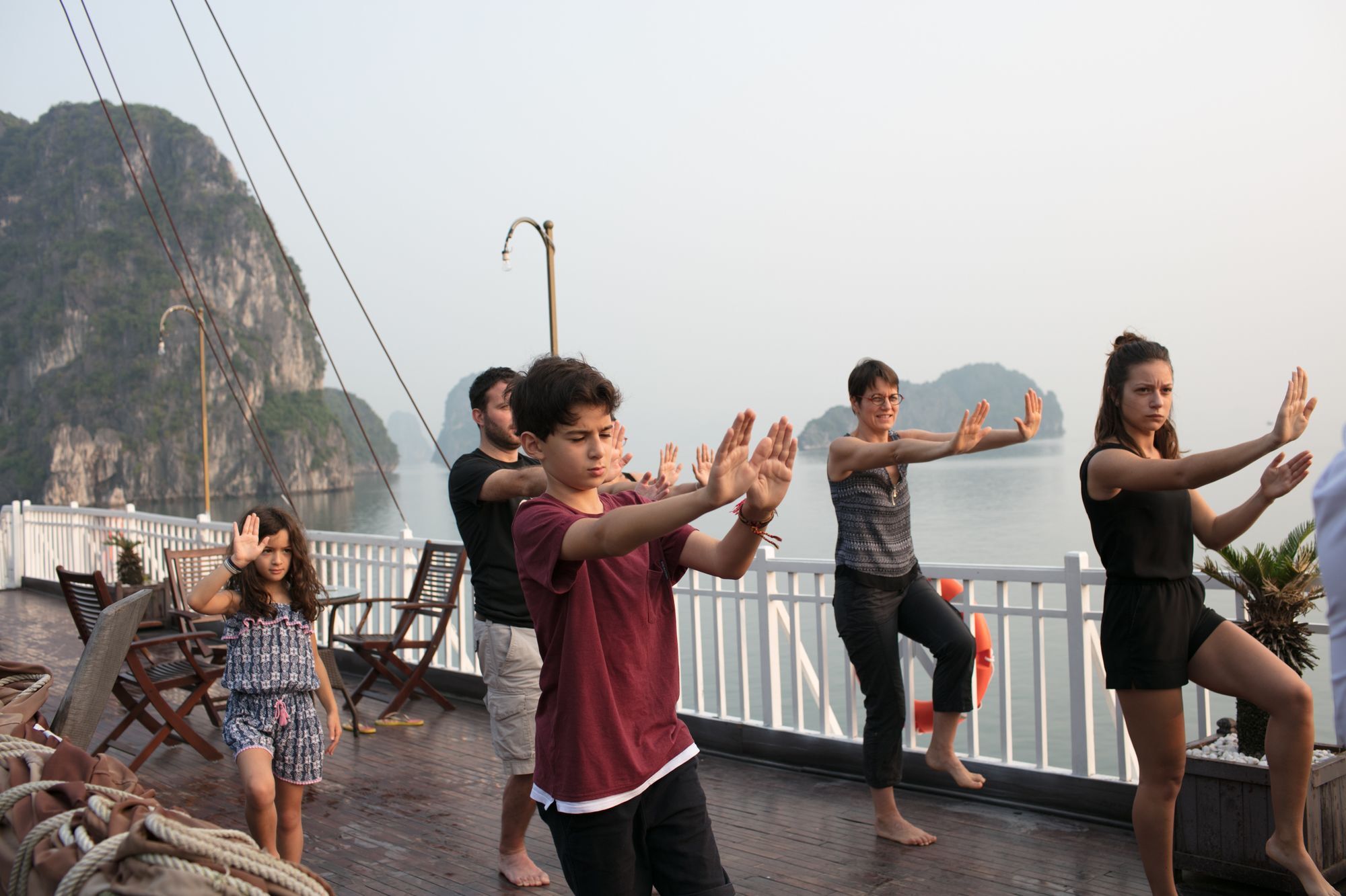Hotel Garden Bay Legend Cruise Ha Long Zewnętrze zdjęcie